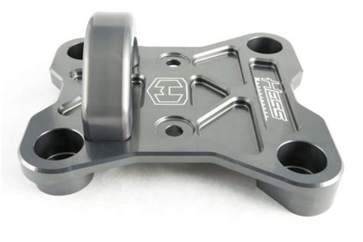 Can am x3 radius rod plate?