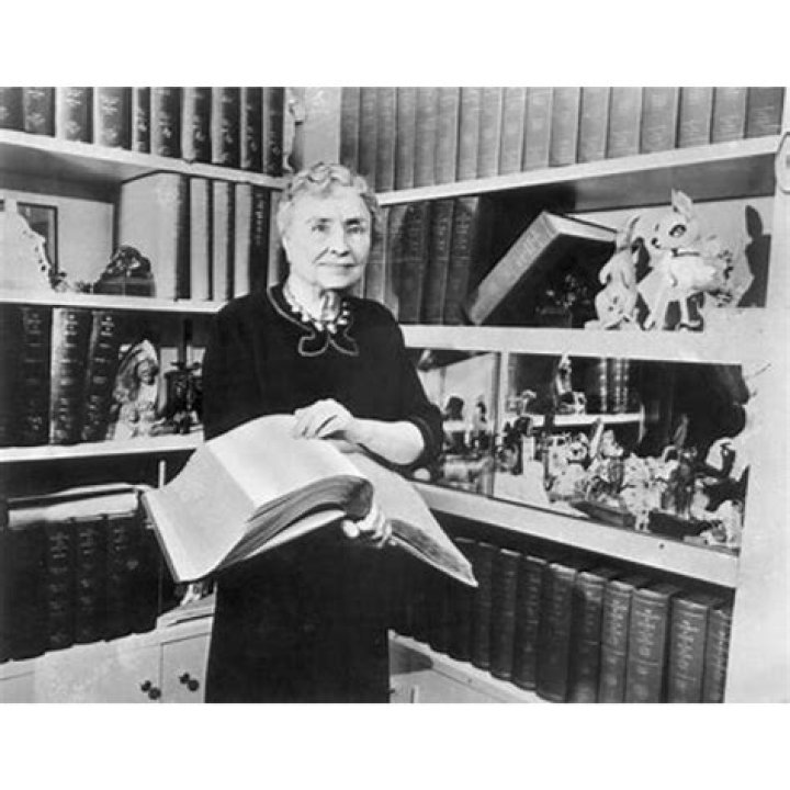 Can helen keller talk?