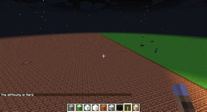 Can mobs spawn on farmland?