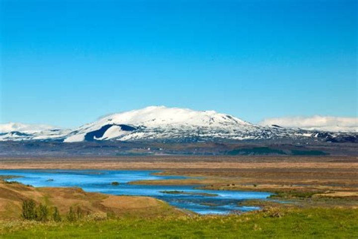 Can you visit hekla volcano?