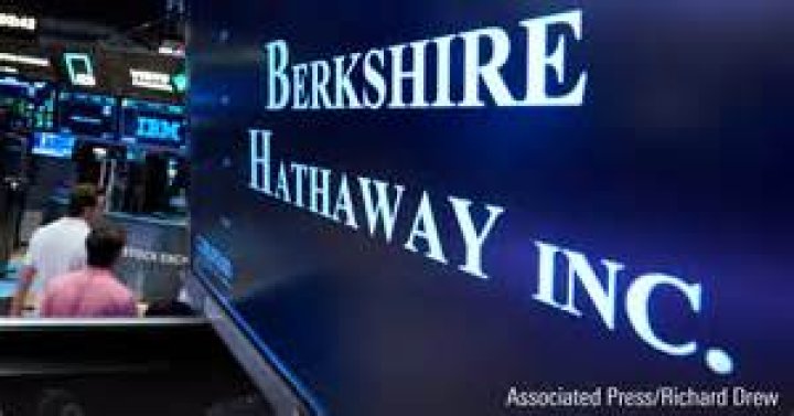 Did berkshire hathaway sell apple?