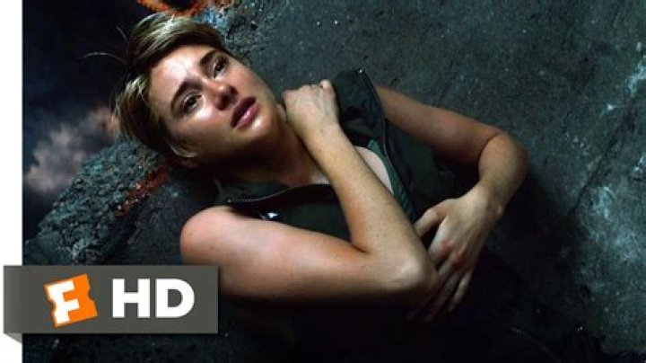 Did tris die in allegiant movie?