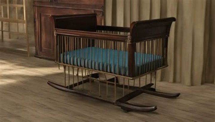 Do bassinets have expiration dates?