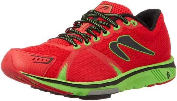 Do donald pliner shoes run true to size?