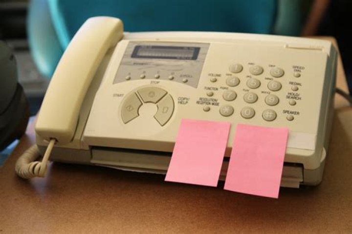 Do faxes need a phone line?