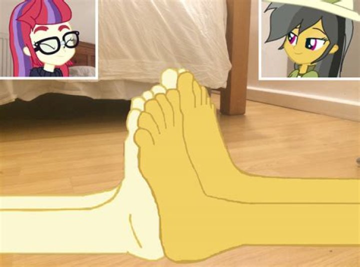 Do footsies really work?