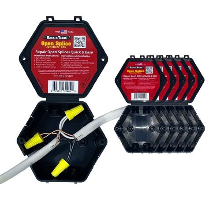 Do splice wires need to be in a junction box?