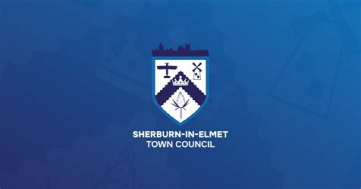 Does sherburn in elmet have a train station?