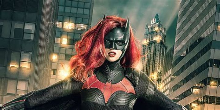 Has batwoman finished on e4?