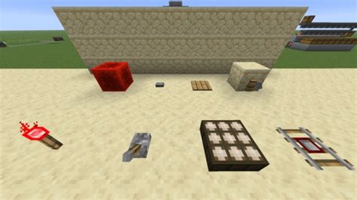 How do I make a simple Redstone Door with a lever that villagers can't go through?