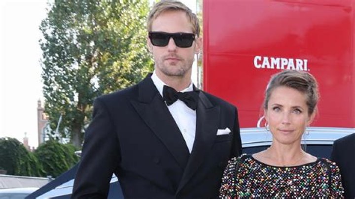 Is alexander skarsgard married?