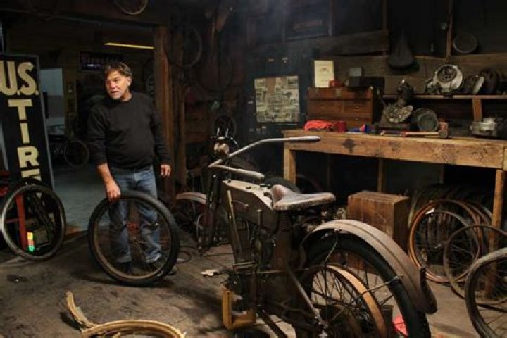 Is dale walksler still alive?