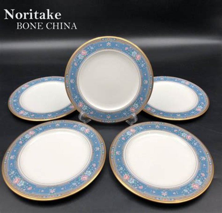 Is noritake bone china or porcelain?