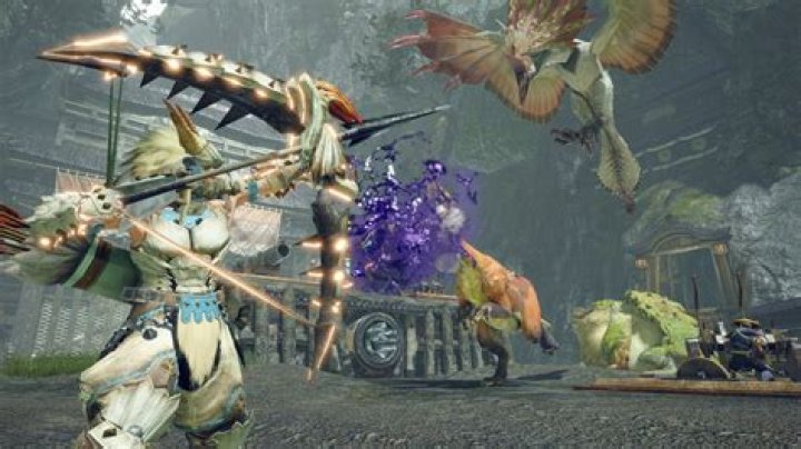 Is there a way to lock-on to larger monsters?