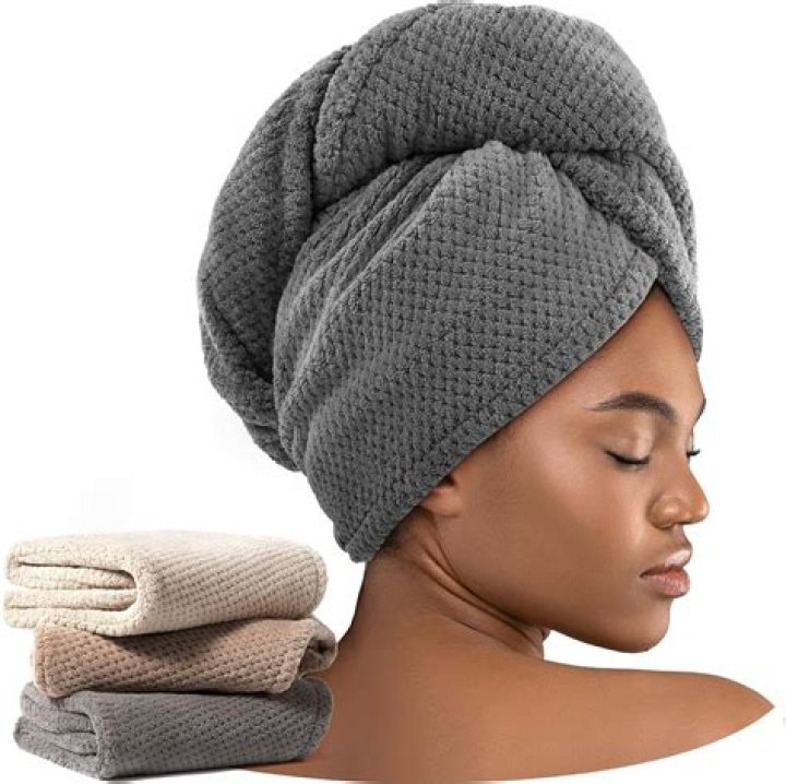 Should i wrap my hair in a towel?