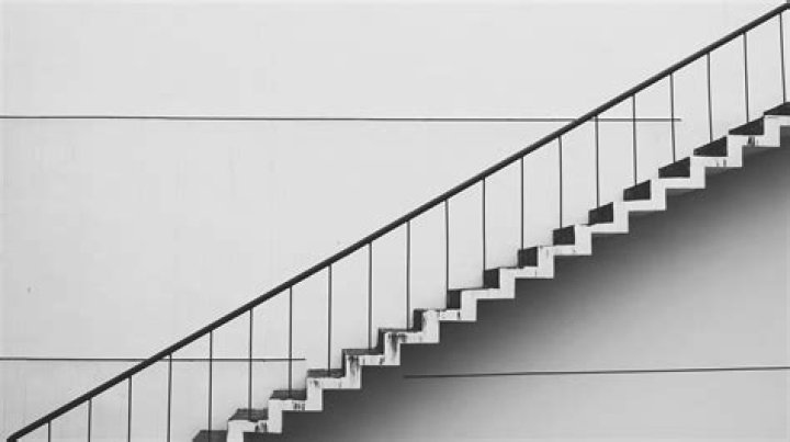 The staircase paradox, or why $\pi\ne4$