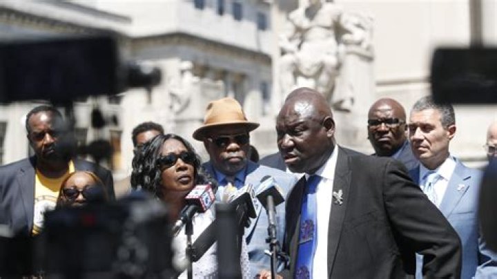 Was dupont criminally charged?