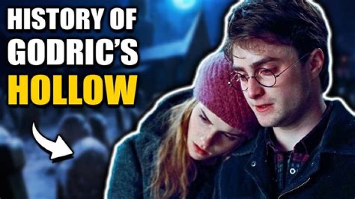 Was harry potter born in godric's hollow?