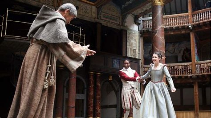 Was mercutio a montague or capulet?