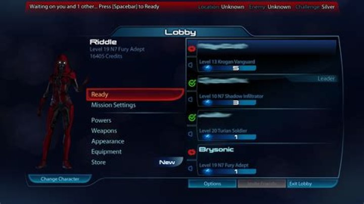 What do the new blue and orange symbols mean in the multiplayer lobby?