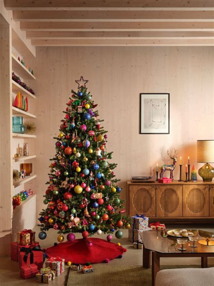 What do you get for mining the new Christmas tree?