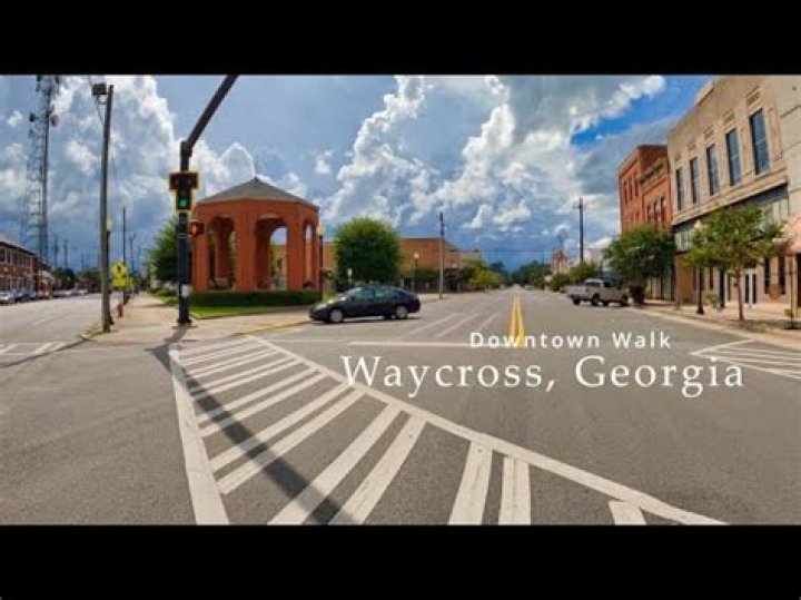 What is waycross ga near?