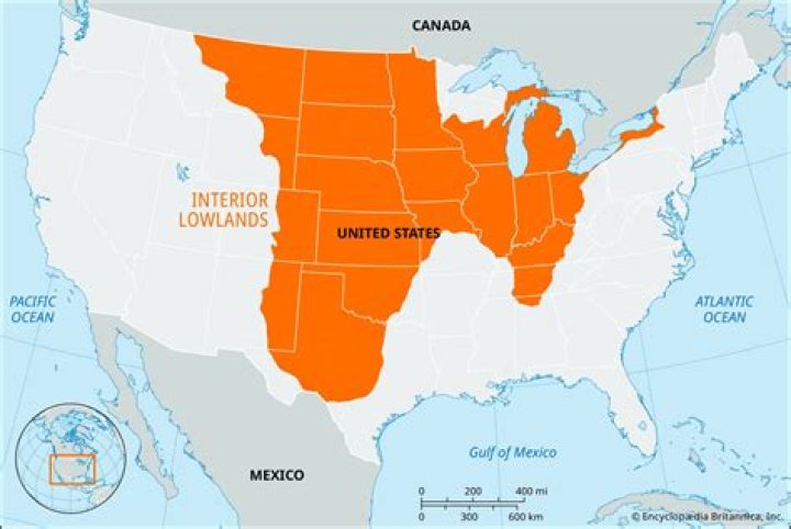 Whats a lowland plain?