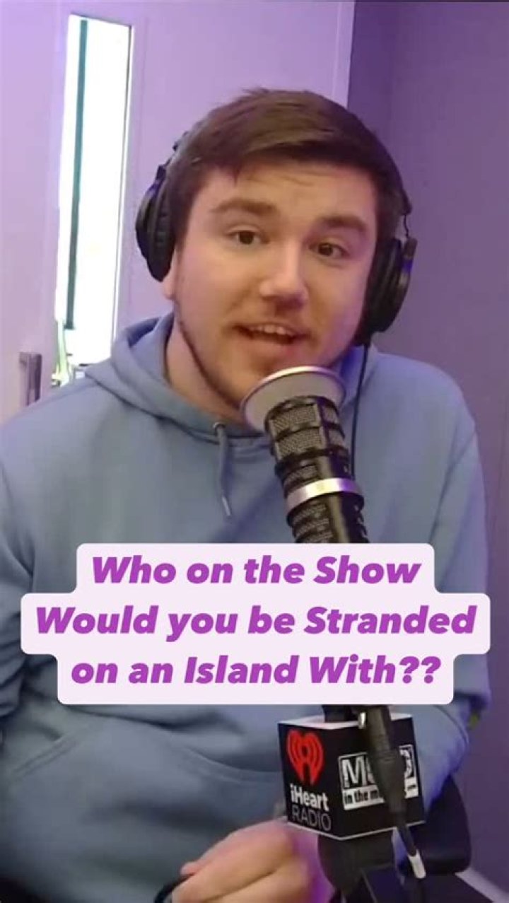 When did elgar live?