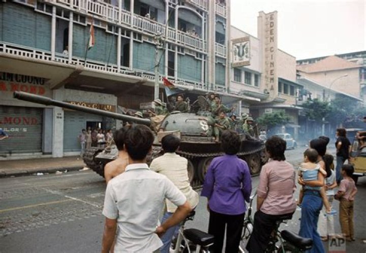 When vietnam war end?