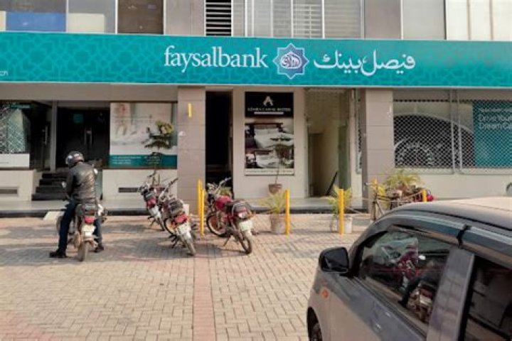 Where is faysal bank?