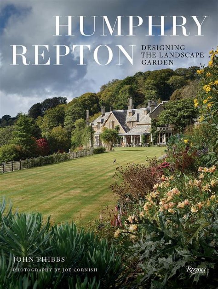 Which gardens did humphry repton design?