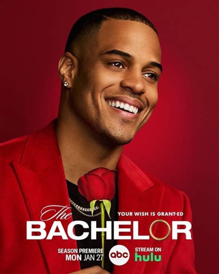 Which one is kelley on the bachelor?