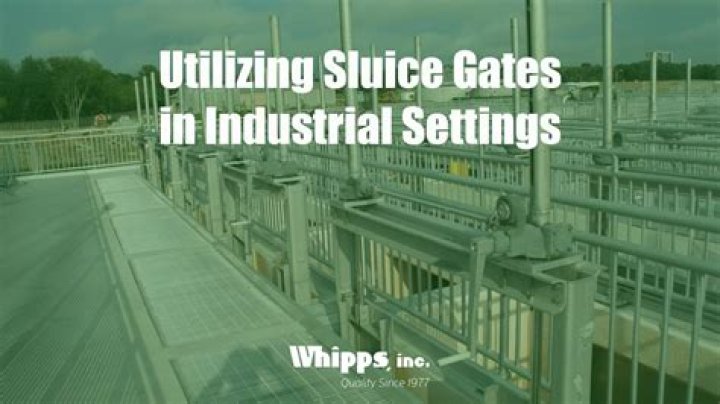 Who does a sluice gate work?