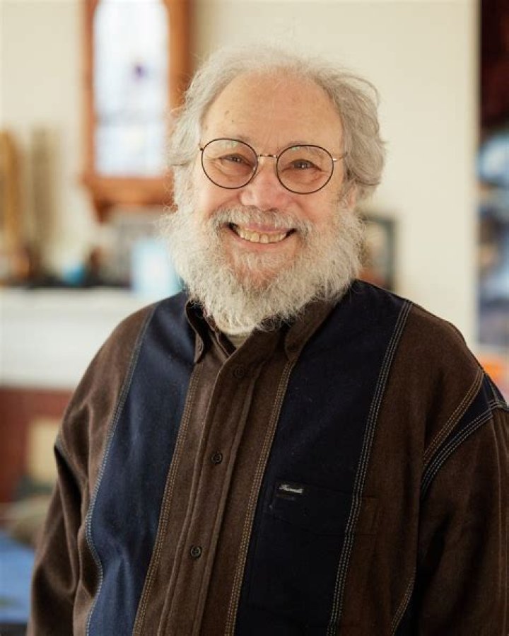 Who is joel schwartz parlor?
