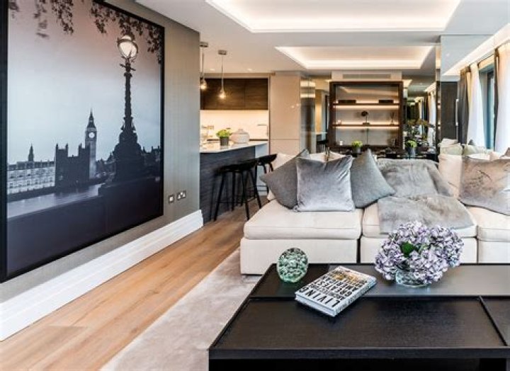 Who owns forbes publishing?