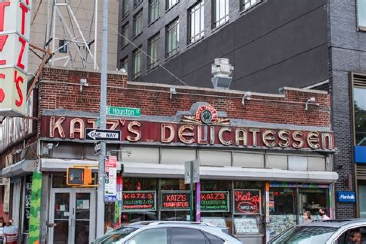 Who owns katz deli in new york?