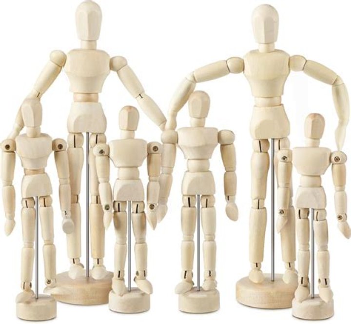 Why are cpr manikins called annie?