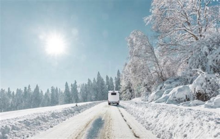 Why batteries die in cold weather?
