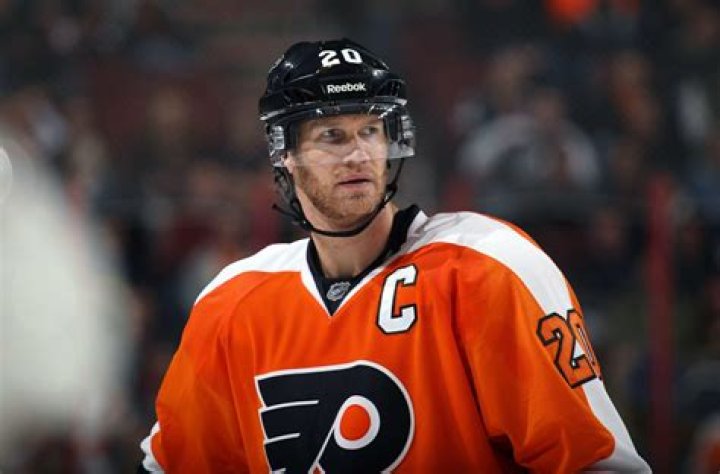 Why did chris pronger retire?